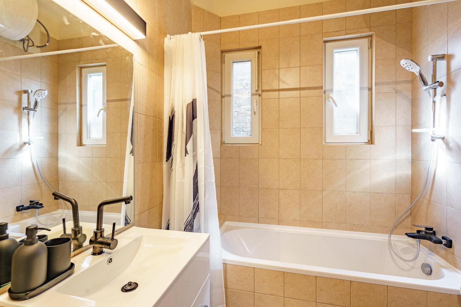 Sunny New Luxurious Home At The Jewish District Budapeste Exterior foto